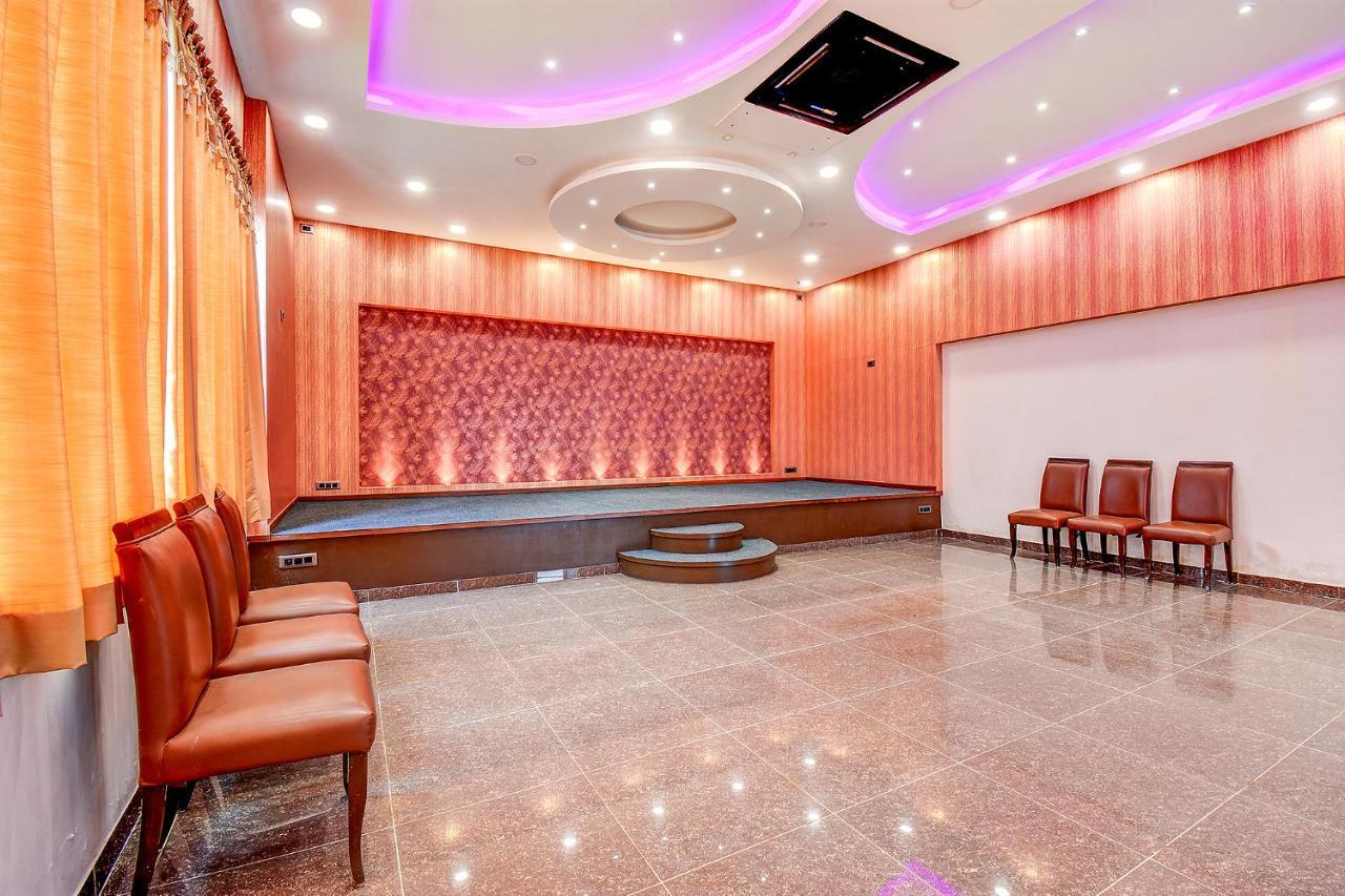 Fabhotel S Comfort Inn - Indiranagar Bangalore Extérieur photo