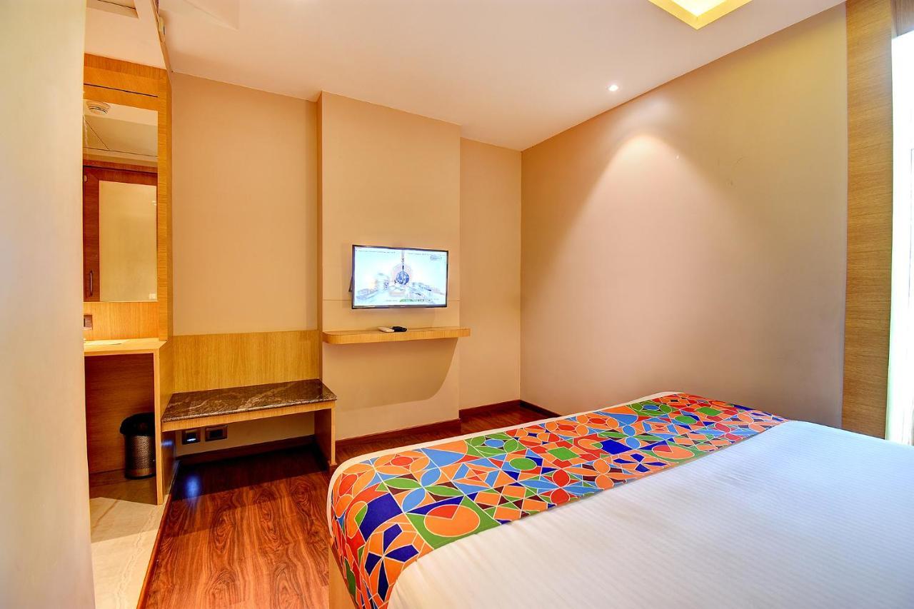 Fabhotel S Comfort Inn - Indiranagar Bangalore Extérieur photo